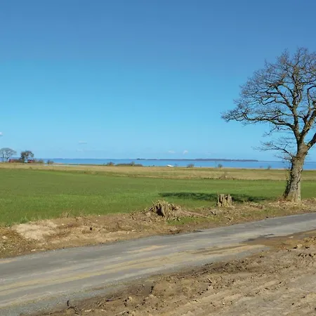 Three-bedroom Holiday In Holiday home *